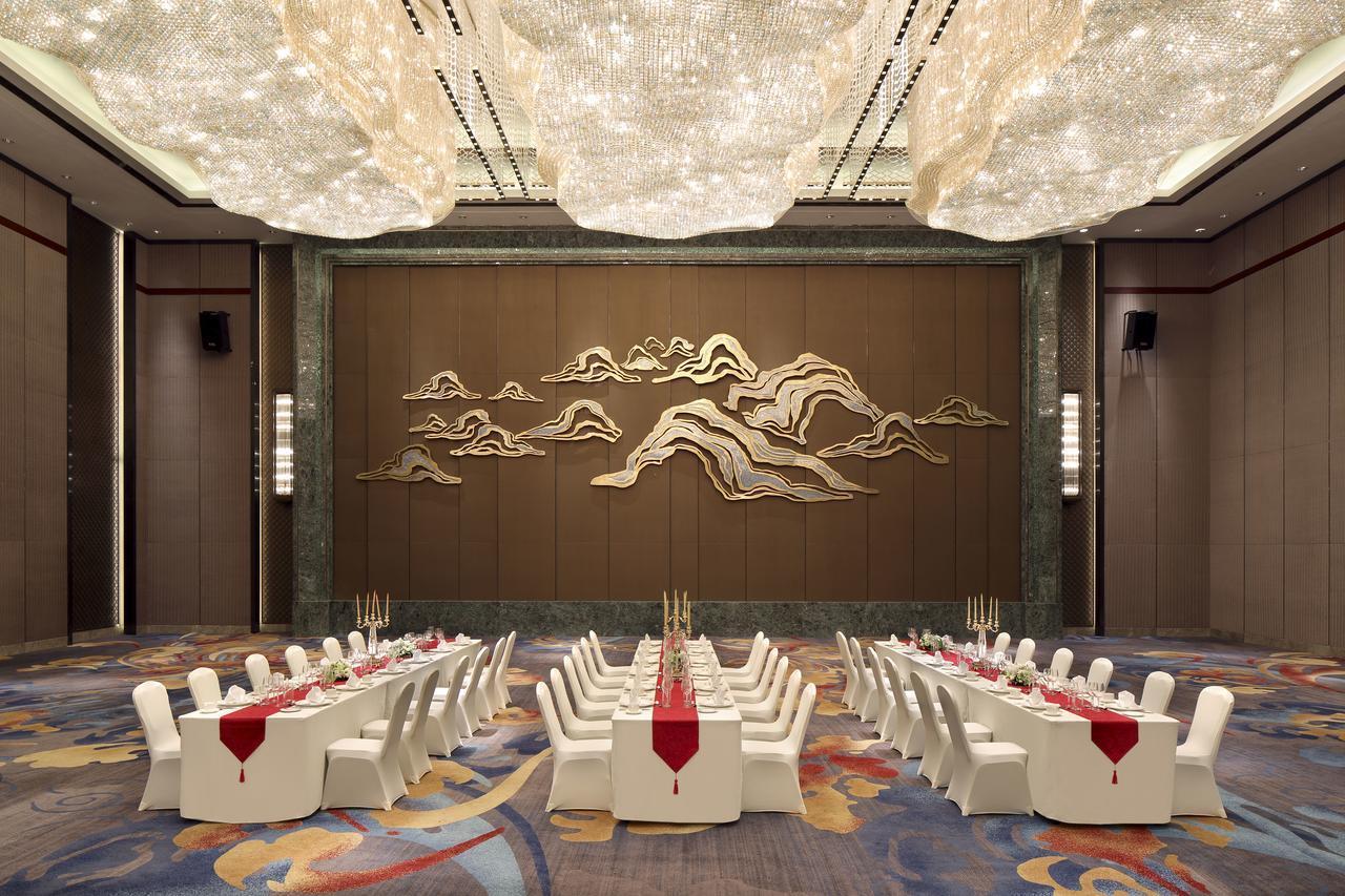Wanda Vista Xining Hotel Bagian luar foto